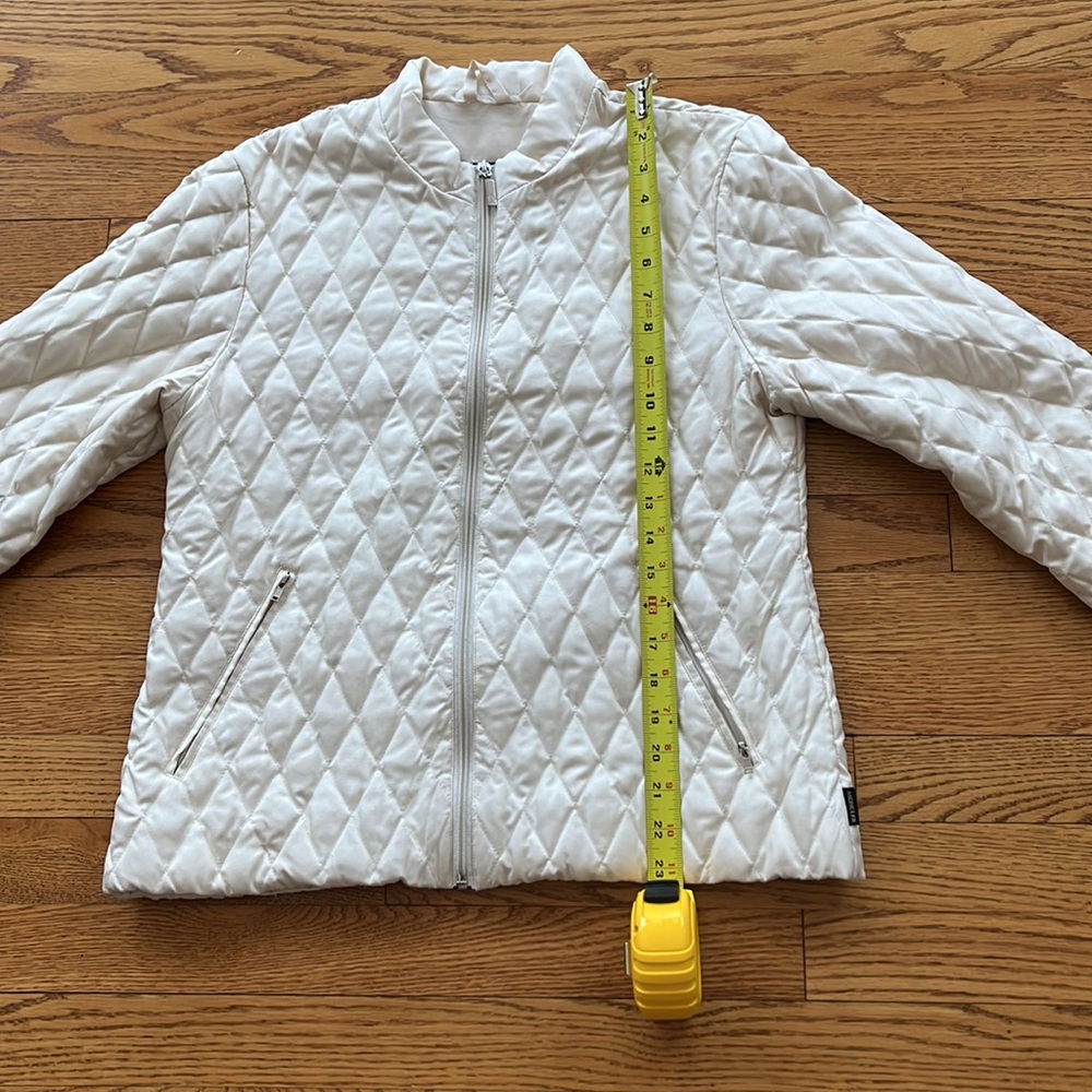Moncler - Picture 3 of 7